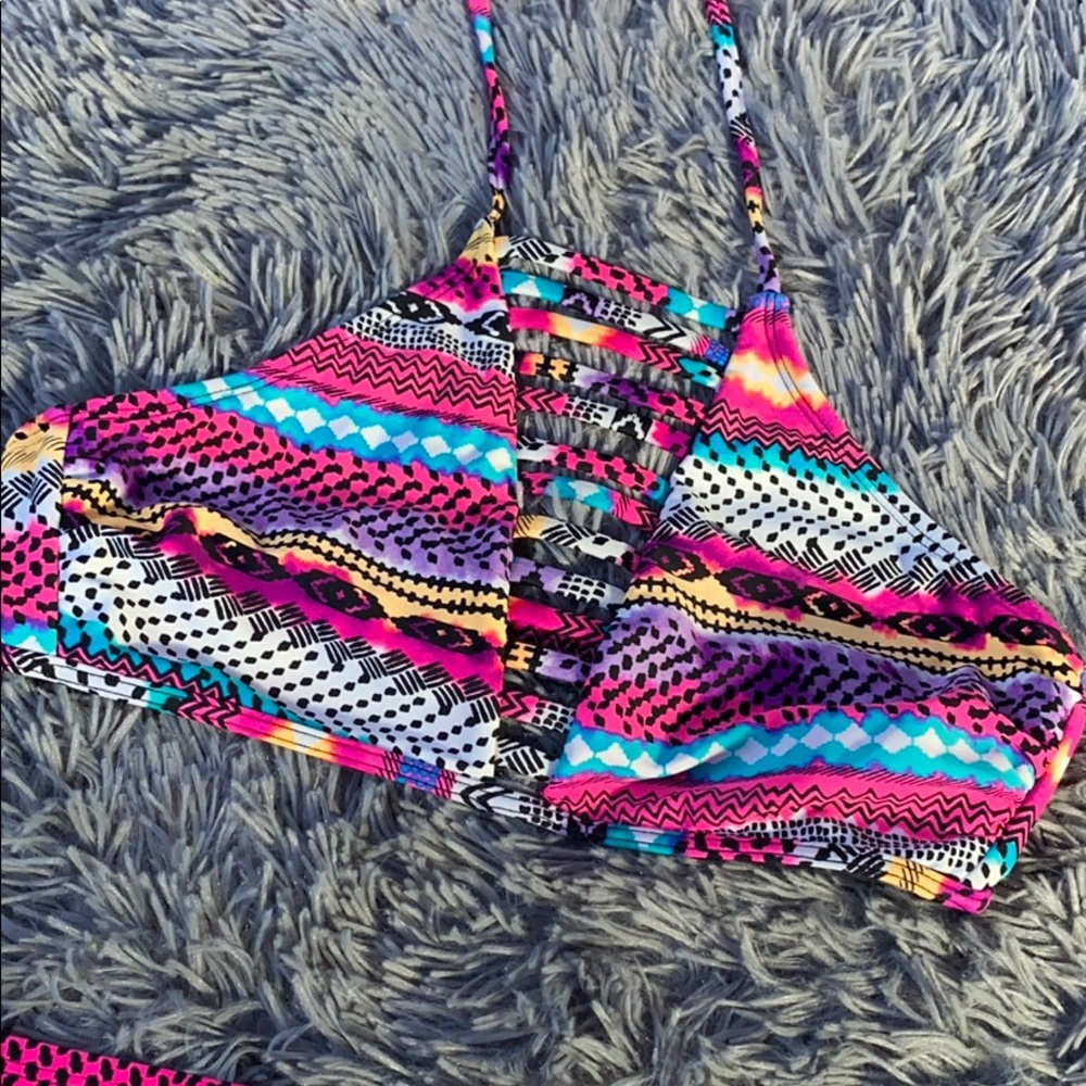 Kids medium bathing suit set